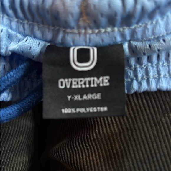 Overtime Youth XL cold hearts shorts - Picture 2 of 3